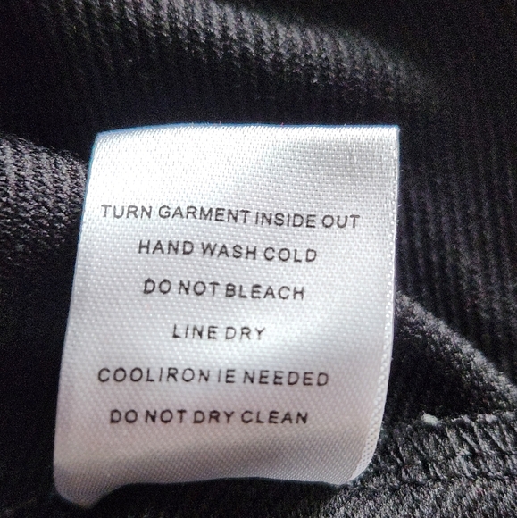 Hustle Black Streetz Iz Watchin T-Shirt with Teddy Bear Graphic - Picture 12 of 13